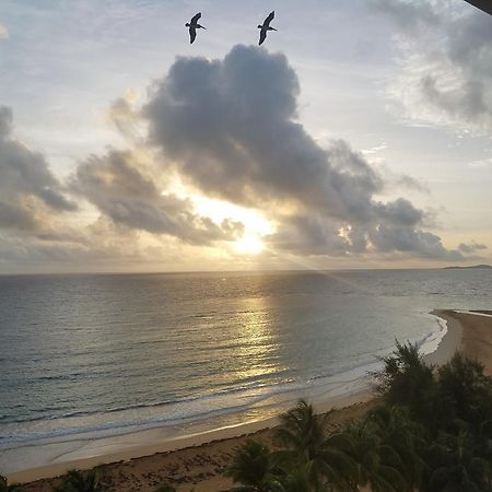 Beach Front Apartment In Luquillo Exteriér fotografie