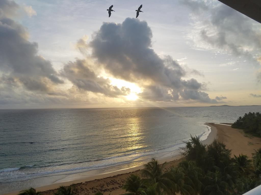 Beach Front Apartment In Luquillo Exteriér fotografie